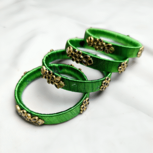 হ্যান্ডমেড চুড়ি সংস্কৃতির আভিজাত্যের ছাপ