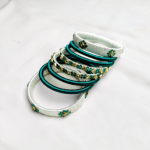 হাতে তৈরি প্রিমিয়াম কালারফুল চুড়ি